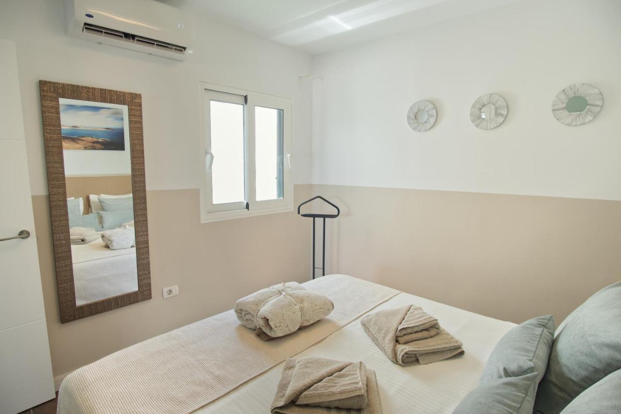 Apartment Portonovo La Paloma Amazing Sea View & Swimming Pool-Good Wifi -Free Ac- Private Parking Puerto del Carmen  Luaran gambar