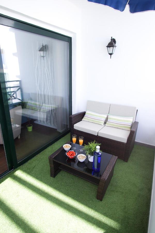 Apartment Portonovo La Paloma Amazing Sea View & Swimming Pool-Good Wifi -Free Ac- Private Parking Puerto del Carmen  Luaran gambar